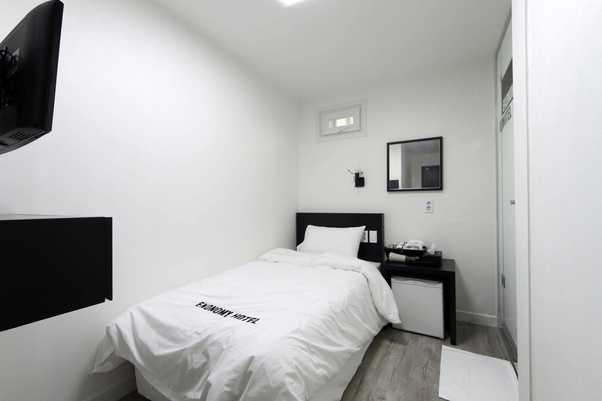 Ekonomy Hotel Dongdaemun 首爾 外观 照片