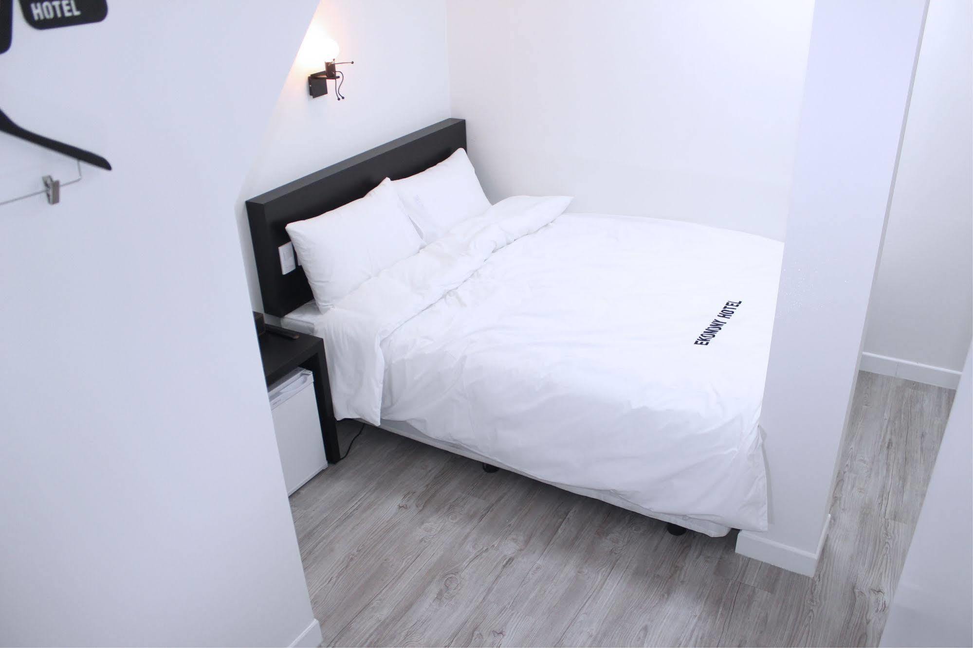 Ekonomy Hotel Dongdaemun 首爾 外观 照片