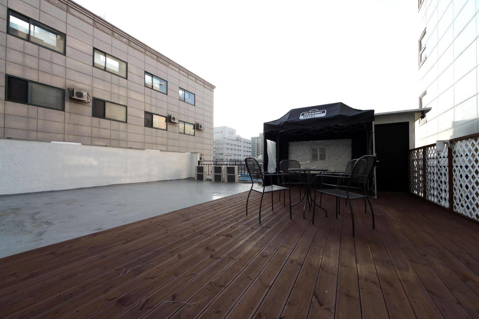 Ekonomy Hotel Dongdaemun 首爾 外观 照片